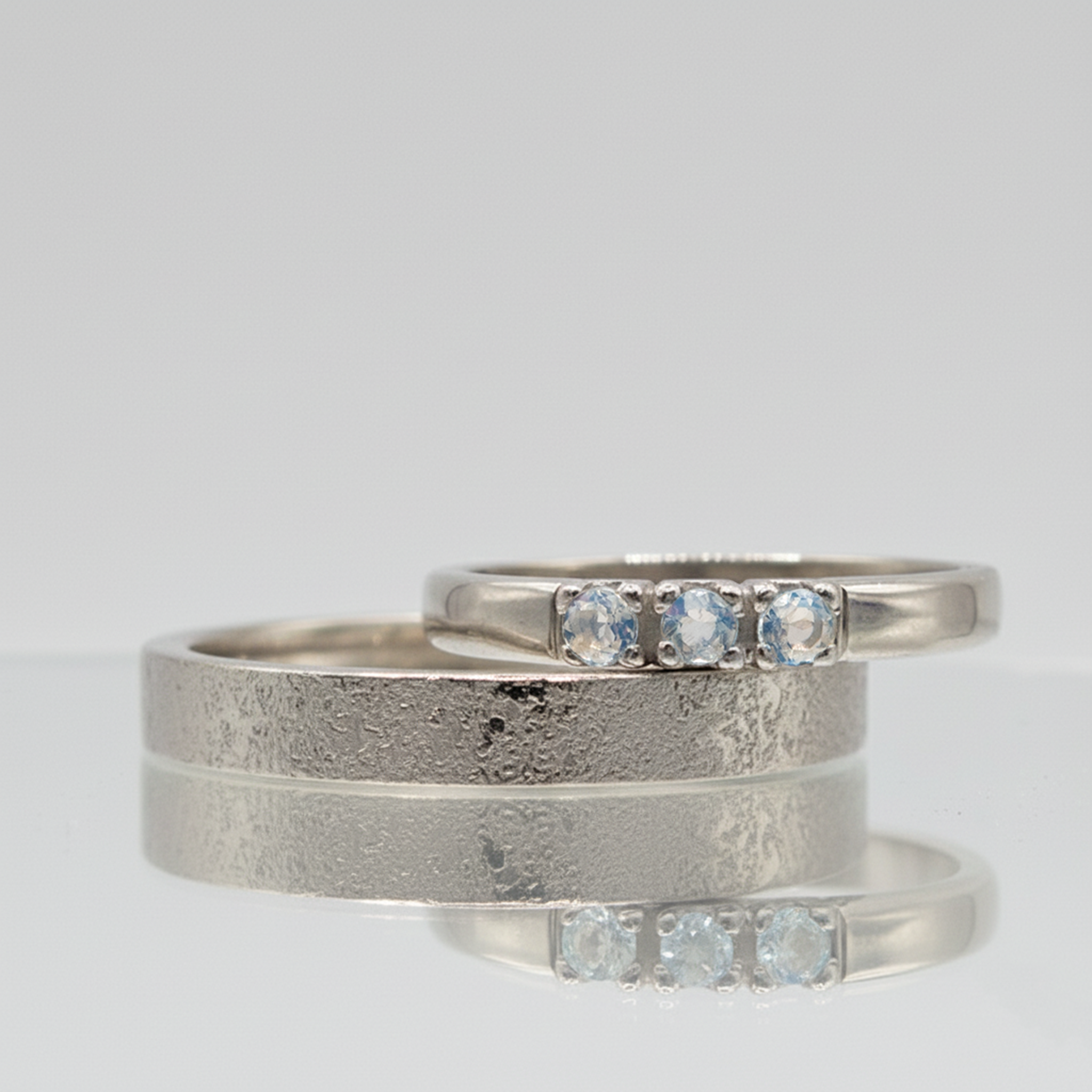 Trouwringen | Moon & 3-Stones