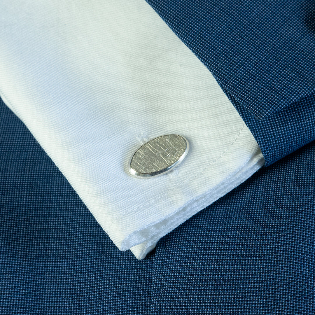 925 Zilveren manchetknopen in ovale vorm. Keuze uit hoogglans, mat of ijsmat afwerking. Handgemaakte manchetknopen van Meijlis.