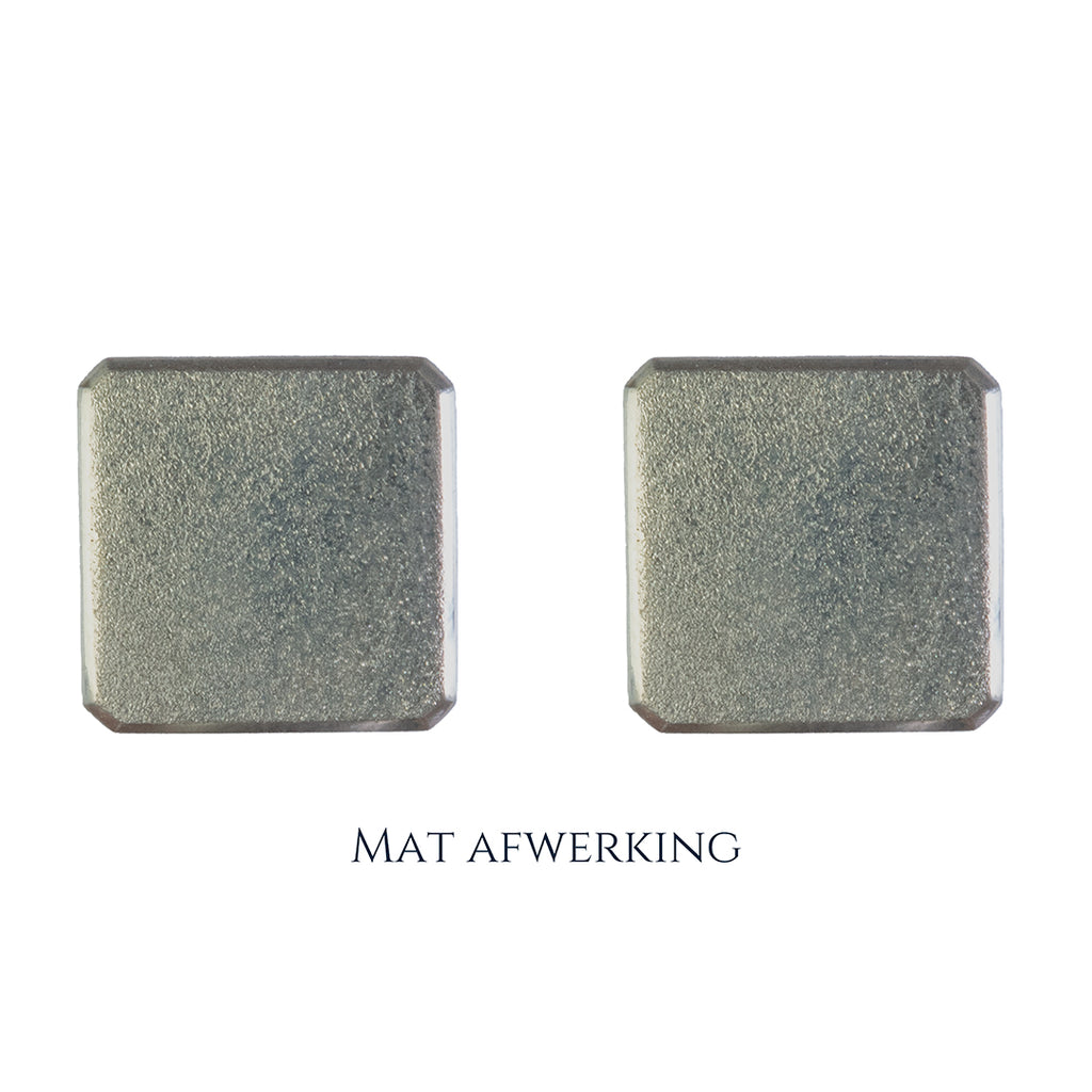 925 Zilveren manchetknopen in vierkanten vorm. Keuze uit hoogglans, mat of ijsmat afwerking. Handgemaakte manchetknopen van Meijlis.